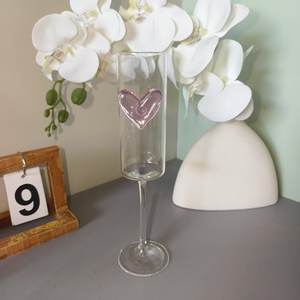 Vasos de Vidrio de Borosilicato Alto con Forma de Corazón para Vino y Champán - Product Image 3