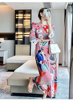 Robe plissée sur mesure style Miyake pour femme, élégante, imprimé floral oiseaux exotiques, manches 3/4, longueur maxi, tenue de fabricant