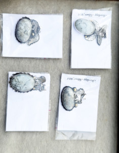 Conjunto de Joyería Artesanal de Plata de Ley 925 con Piedras Preciosas Naturales Modernas, Diseño de Animales (León, Águila), Broche Artesanal - Product Image 1