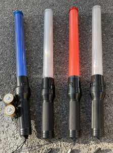 Bâton <span class=keywords><strong>de</strong></span> signalisation routière LED Roadsafe 54 cm, blanc, bleu, rouge, batterie, lumière d'avertissement routier, <span class=keywords><strong>baguette</strong></span>, au meilleur prix - Product Image 2