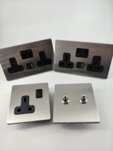 Interruttore a Levetta da Parete Longyang, Pannello Personalizzato in Acciaio Inox, Interruttori e Prese Elettriche per Casa e Hotel - Product Image 4