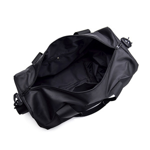 Bolsa de viaje grande resistente personalizada, impermeable, negra, deportiva, de nailon, para gimnasio - Product Image 4