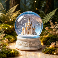 Globe à neige chic en forme de château flottant avec flocons de neige, base en marbre, boule de verre pour anniversaire et décoration de maison de luxe