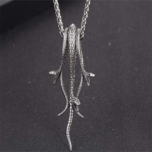 Punk Animal serpiente de tres cabezas colgante collar de hombre 316L joyería de acero inoxidable - Product Image 5