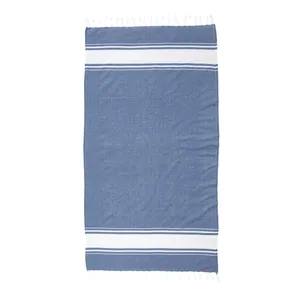 Toalla de playa de algodón reciclado, merchandising sostenible - Product Image 2