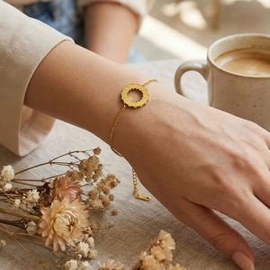 Bracelets gourmette cubaine 18 carats, Article Choix des Influenceurs, Bracelet résistant à la transpiration pour grossistes, Cadeau de fêtes pour femmes, Poids par pièce - Product Image 2