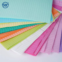 Consommables médicaux SJ 3ply bavoirs dentaires en plastique jetables tabliers de bavoir dentaire imperméables bavoirs dentaires jetables bon marché