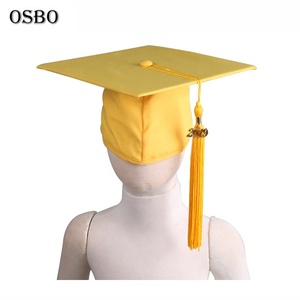 Gorra <span class=keywords><strong>de</strong></span> graduación mate negra académica para adultos al por mayor con encanto <span class=keywords><strong>de</strong></span> año <span class=keywords><strong>dorado</strong></span> 2025 para la universidad - Product Image 4