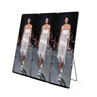 Pantalla LED Digital Portátil para Interiores, Reproductor de Póster, 1920x640mm, Soporte de Gabinete, Garantía de 5 Años, Brillo de 2500cd/800nits