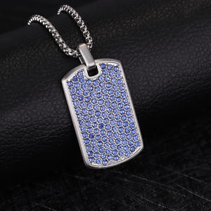 Vente en gros <span class=keywords><strong>Collier</strong></span> pendentif en acier inoxydable 316L avec étiquette de chien en zircon pour hommes Logo gravé sans ternissement <span class=keywords><strong>Collier</strong></span> avec étiquette <span class=keywords><strong>militaire</strong></span> en diamant - Product Image 4