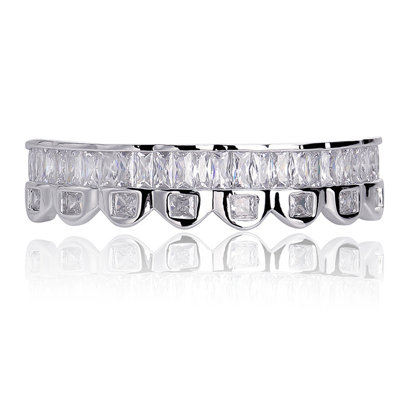 Silver lower teeth