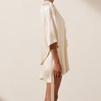 Robe Kimono de Luxe Courte Ouverte sur le Devant avec Ceinture en Soie 100% Mûrier Charmeuse Douce Brodé pour l'Été – Couleurs 16, 19, 22 Momme
