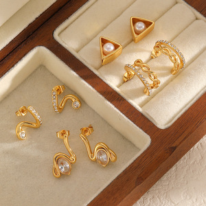 ต่างหูสแตนเลสทรงเรขาคณิตประดับด้วยไรน์สโตนและไข่มุกสำหรับผู้หญิงสวมใส่ทุกวัน - Product Image 3