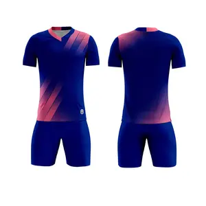 Top Grade Customized Football Club Soccer Jersey Men's Set for Sportswear Wholesale of New Products at Prices