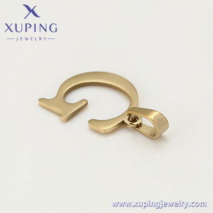 A00573025 Xuping เครื่องประดับแฟชั่นของขวัญง่ายคลาสสิกตัวอักษรกลาง <span class=keywords><strong>g</strong></span> 14K สีจี้สแตนเลส - Product Image 4