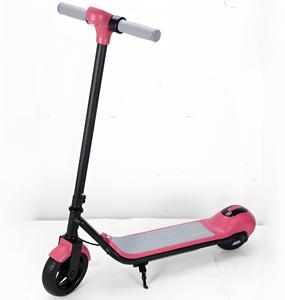倉庫110W 6.5インチ5-8Km範囲フラッシュホイールフットスクーター調整可能ベビー子供用折りたたみ電動スクーター - Product Image 1