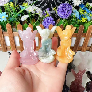 Vente en gros 65mm mélange naturel sculpté à la main Quartz cristal guérison pierre artisanat cristaux fée ange pour la décoration - Product Image 1