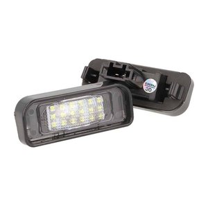 ชุดไฟส่องป้ายทะเบียน LED สำหรับ Mercedes Benz W220 S-Class 1999-2005ฟังก์ชัน CANbus แบบไม่สะดุดมีไฟกระพริบดีไซน์แบบติดตั้งด้านหลัง