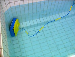 Nouveauté Robot nettoyeur de <span class=keywords><strong>piscine</strong></span> automatique Pikes Dolphin <span class=keywords><strong>2x2</strong></span> avec câble IP54 de 40 m et filtration de 32 m/h - Product Image 4