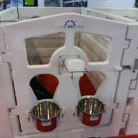 Enclos pour bétail, maison pour moutons, espace ouvert, plastique, sain, pratique, confortable, facile à installer, enclos pour veaux, circulation d'air