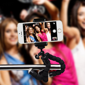 Mobile Phone Tripod with Adjustable Style Legs and BT Wireless <strong>Remote</strong> Mobile Phone <strong>Holder</strong> - Product Image 5