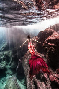 Costume da bagno per istruttore di sirena in Europa e America ad alta risoluzione personalizzato - Product Image 6