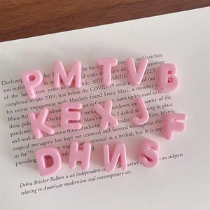 20mm Letter Alphabet Chunky <strong>Plastic</strong> Mobile Phone Chain <strong>Bead</strong> Acrylic <strong>Plastic</strong> Letter Alphabet <strong>Beads</strong> for Bracelet Making - Product Image 6