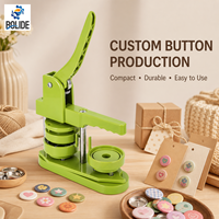 Machine manuelle de fabrication de badges 58 mm prête à l'emploi avec corps en alliage d'aluminium et plastique et 100 fournitures pour la production de badges DIY