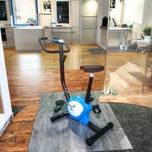 Magnétique professionnel de vente directe d'usine pour le vélo commercial de vélo de rotation pour le matériel en métal d'exercice de gymnase - Product Image 3