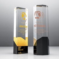 Trophée en cristal cube K9 en gros, trophée en cristal personnalisé avec gravure laser 3D, prix pour cadeaux d'affaires