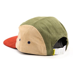 Casquette 5 panneaux en velours côtelé colorblock rétro personnalisée pour enfants, avec patch en cuir, fabrication sur mesure - Product Image 4