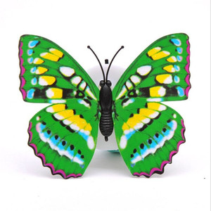 Lampe LED 3D à motif papillon, veilleuse avec couleur changeante, luminaire décoratif d'intérieur, idéal pour un salon, une chambre à coucher ou un bureau - Product Image 1