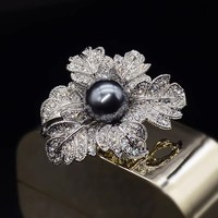 Bros Mawar Mewah Bertabur Berlian Tungsten untuk Wanita, Pin Kerah Bunga Mutiara Elegan, Bros Desainer yang Rapi untuk Jas dan Mantel
