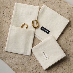 Pochette en coton personnalisée avec logo imprimé pour bijoux, rangement écologique pour bagues, colliers, boucles d'oreilles, pour emballage de shopping - Product Image 3