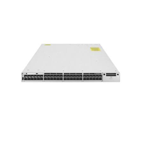 Commutateur Catalyst 9300 C9300L-48P-4X-E, 48x1G PoE+/4x10G SFP+/Essentials