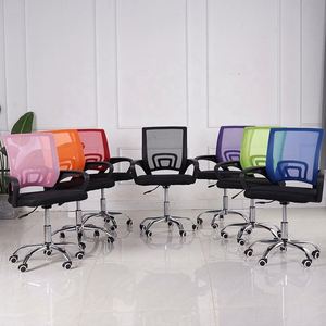 Sedia da Ufficio Girevole in Rete dal Design Moderno ed Economico con Poggiapiedi, Campione Gratuito - Product Image 1