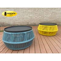 Table basse de jardin en rotin tressé en forme de baril pour l'extérieur