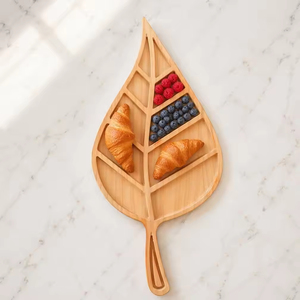 <span class=keywords><strong>Plateau</strong></span> de service en bois naturel en forme de feuille, <span class=keywords><strong>plateau</strong></span> de rangement pour café, collations, desserts, planche rustique pour <span class=keywords><strong>charcuterie</strong></span> et <span class=keywords><strong>plateau</strong></span> à fromages - Product Image 3