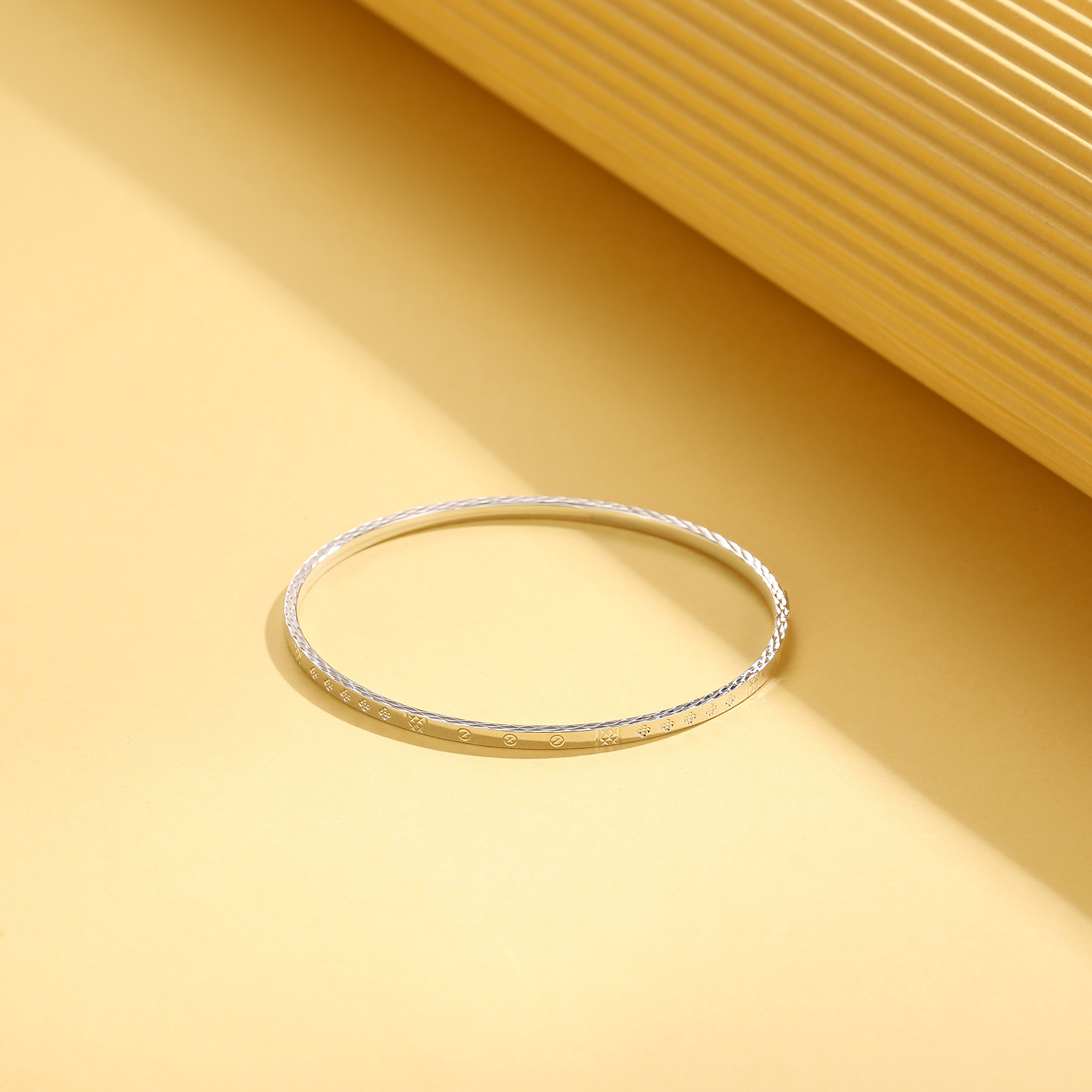 Customize Your Jewelry with Jingzhanyi - Pt950 Bracelets