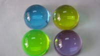 Demi boules acryliques colorées rouges pour la décoration de la maison de mariage Contact jonglerie magique sphère acrylique personnalisée