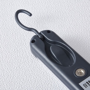 Lampe de travail LED portable 1000lm 10W IP43 à batterie lithium, lampe torche magnétique sans fil pour inspection d'atelier et réparation automobile - Product Image 5