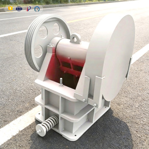 Mini Çeneli Kırıcı Makinesi Küçük Portatif Dizel Mobil Taş Kırıcı Laboratuvar Kullanımı İçin - Product Image 1