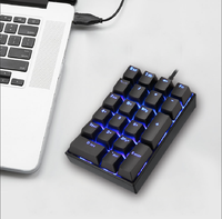 Offre Spéciale Mini clavier numérique filaire clavier mécanique RGB Light Up rétro-éclairé rétro-éclairage LED PC jeu d'ordinateur clavier numérique de jeu