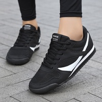 Chaussures de sport respirantes et légères en maille pour hommes et femmes, style couple, à semelle souple