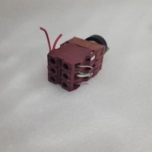 ER ของแท้ 3SB1400-0B คอนแทคบล็อก 1NO 660V 10A สำหรับเครื่องพิมพ์ไฮเดลเบิร์ก - Product Image 5