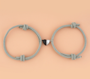 3mm renkli kordon <span class=keywords><strong>dize</strong></span> düğümlü ayarlanabilir kalp mıknatıs Charm çift bilezikleri sevgililer günü hediyeleri karton zarf paketlenmiş - Product Image 6
