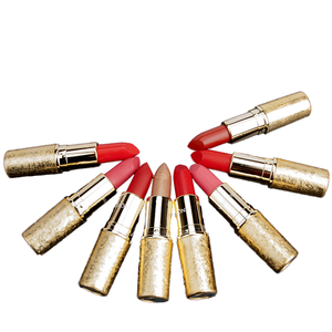 Tiktok cùng phong cách dưỡng ẩm Mocha trà sữa bò máu Son môi màu đỏ trong kho phiên bản giới hạn bông tuyết đạn Son môi dạng dầu - Product Image 1