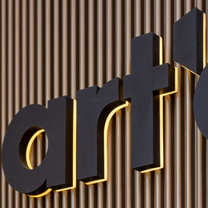 Insegne Luminose in Acciaio Inox con Retroilluminazione, Lettere 3D LED Personalizzate in Metallo Dorato Spazzolato <span class=keywords><strong>per</strong></span> Esterni - Product Image 3