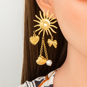 Boucles d'oreilles chandelier œil porte-bonheur Sun Bow, plaqué or 18 carats, alliage de zinc, origine Yiwu, bijoux de mode pour femme, EH11121 - Product Image 1