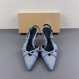 รองเท้าส้นสูงผู้หญิงแบบสลิงแบ็ค ปลายแหลม ผ้าเดนิม ส้นสูง - Product Image 4